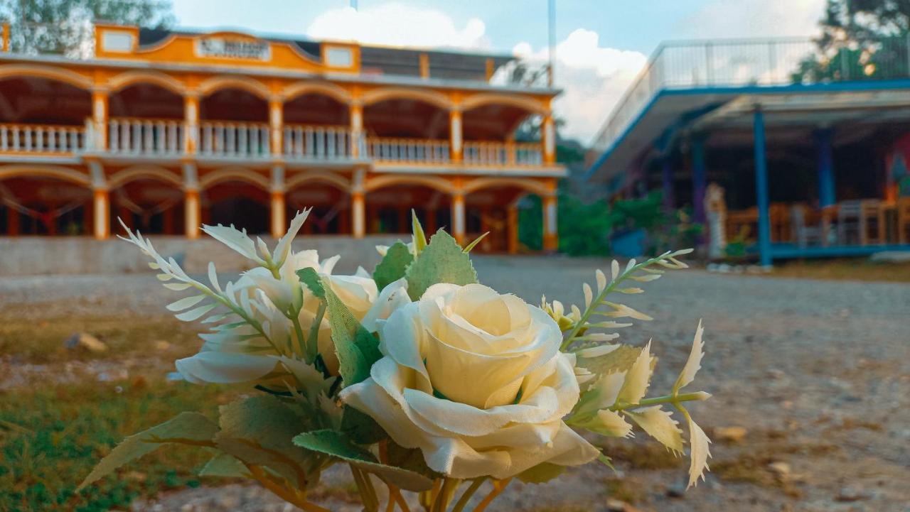 El Mirador De Tansu Otel Lanquín Dış mekan fotoğraf
